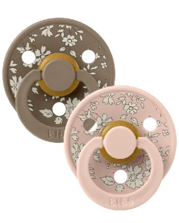 BIBS X LIBERTY Sut - Capel Blush Mix på tilbud!