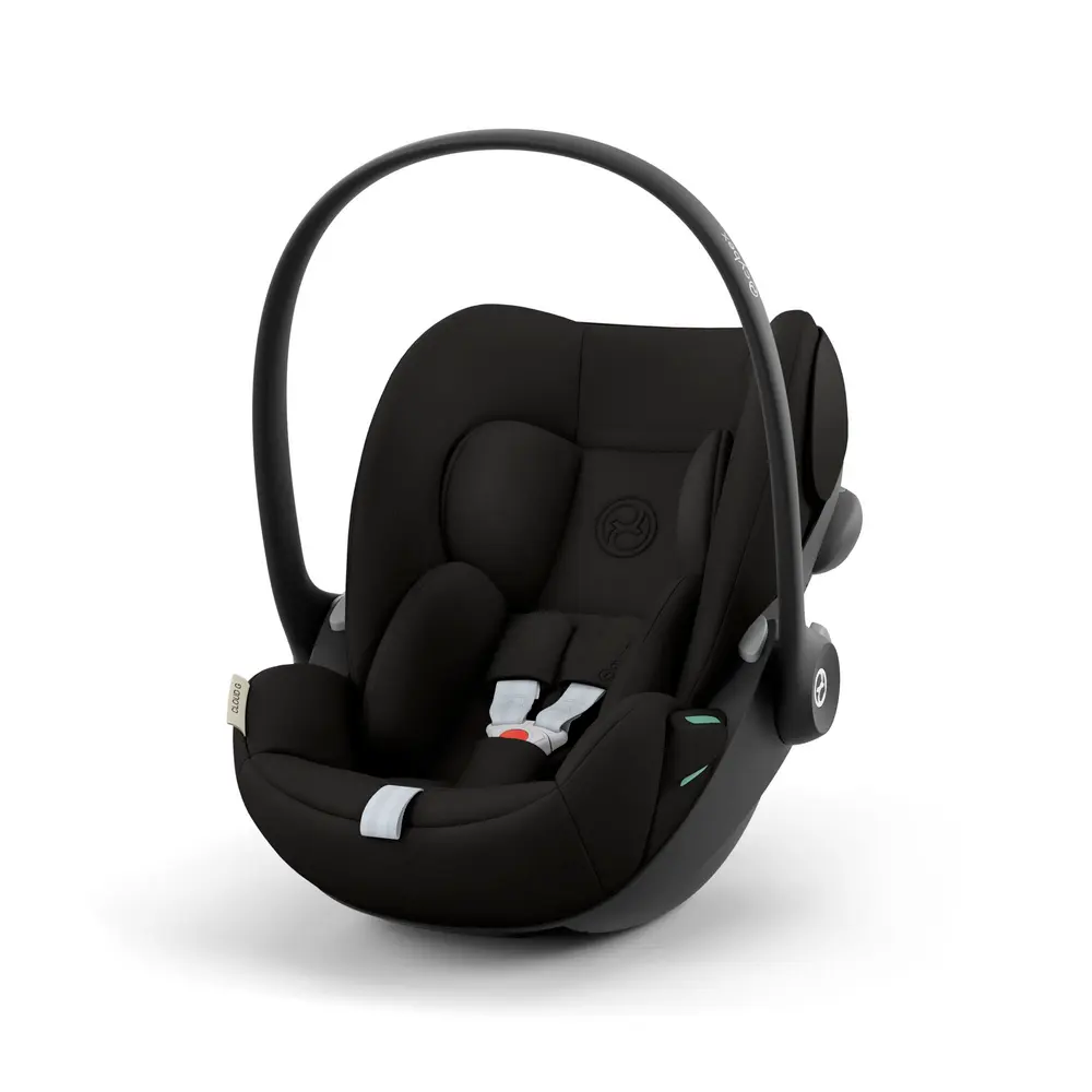 Cloud G i-Size - Magic Black Babyautostol på tilbud!