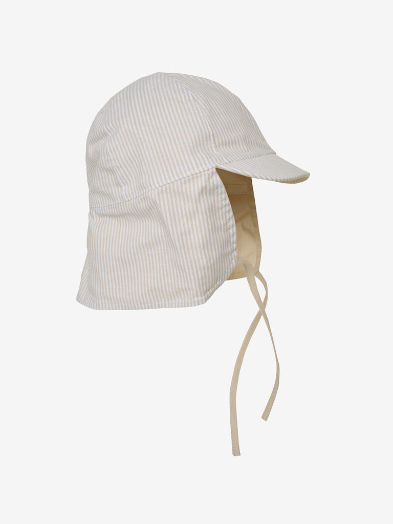 En Fant Vendbar Sommerhat Fog -12 Mdr