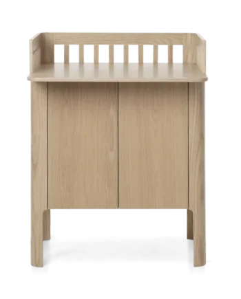 Nova Puslebord i Eg - Perfekt til Puslestunder