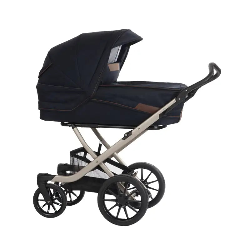 Stork Free Barnevogn i Champagne og Navy Blue Brown