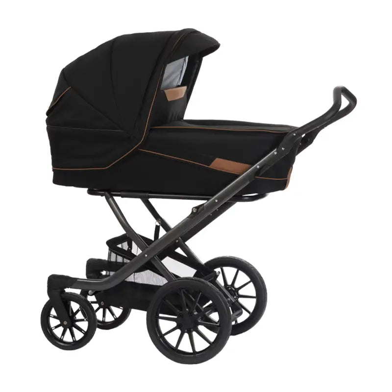 Stork Free Barnevogn: Sort Overdel i Black Cognac - Stilfuld!