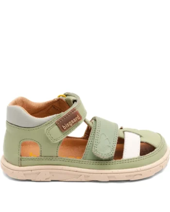 Vic Barefoot Sandal Sage 24