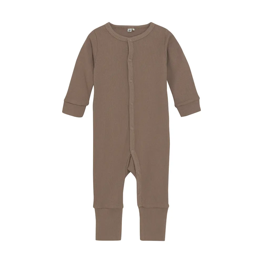 Langærmet jumpsuit med flæser – Komfortabel og stilfuld