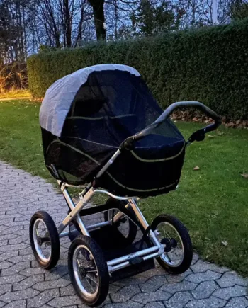 Supersafe Insektnet til Kombivogn - Sikkerhed i Mørket